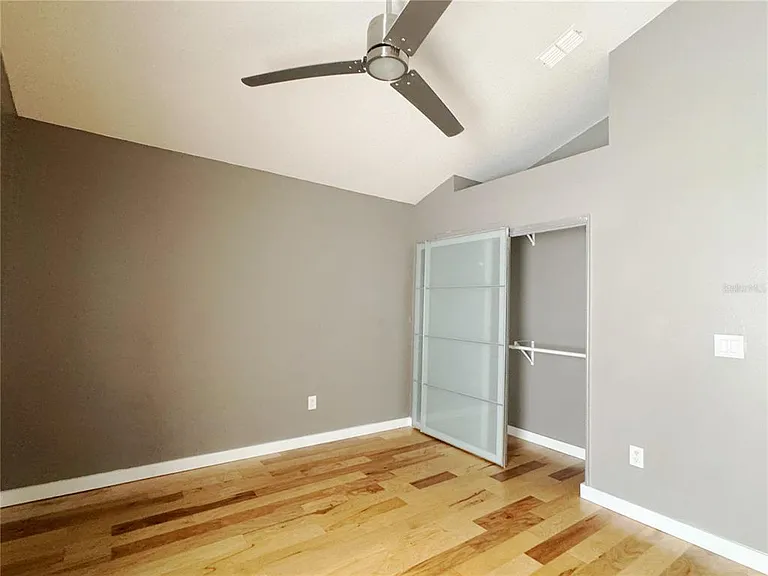 824 Palm Cove Dr — Photo 34