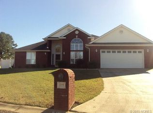 1704 Winterpark Dr, Sallisaw, OK 74955