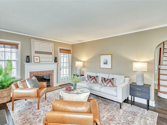 4th image of 1967 Penfield Rd