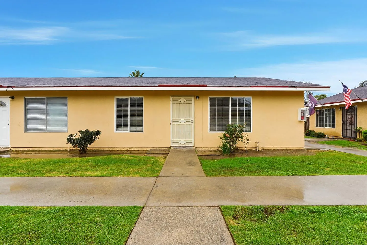 2 bed, 750 sqft, $1,400 — Photo 2