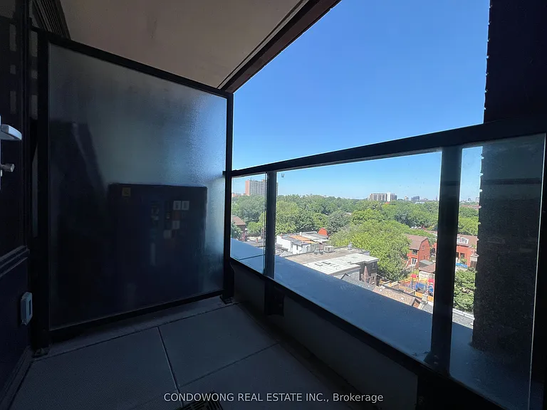 270 Dufferin St #619 — Photo 8