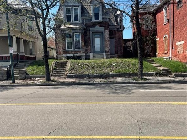 809 Wayne Ave, Dayton, OH 45410