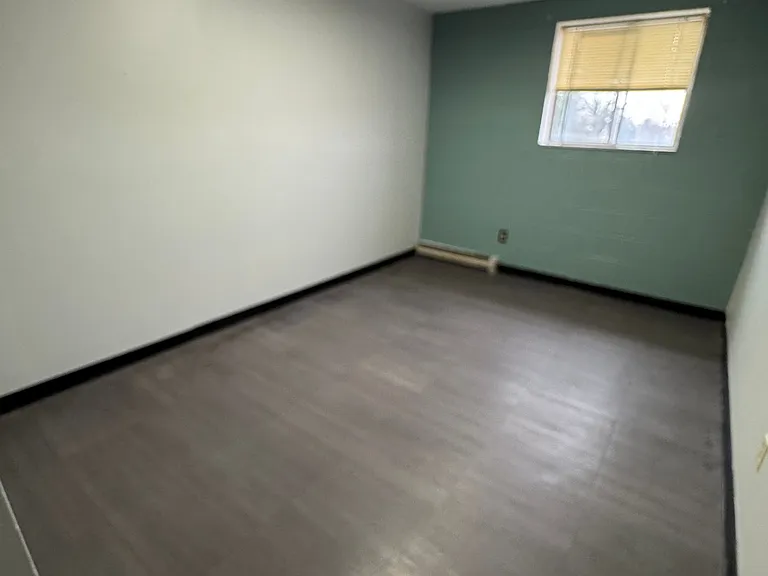 411 Hal Greer Boulevard — Photo 20