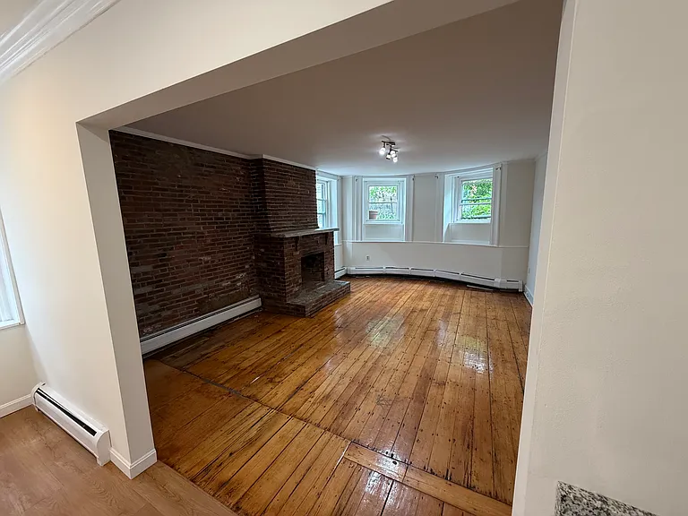 177 Webster St #G — Photo 6