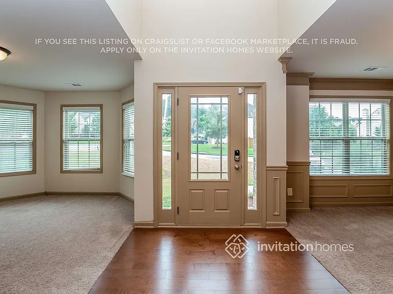 3690 Falling Leaf Ln — Photo 3