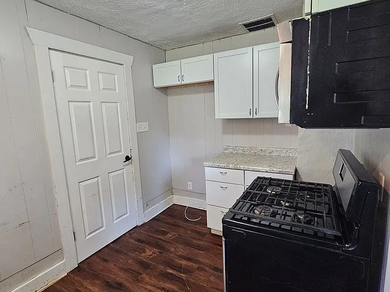 2503 N Delaware Ave — Photo 14