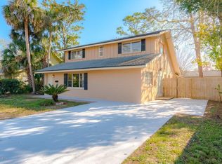 515 Penman Rd, Jacksonville Beach, FL 32250