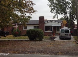 8270 Mortenview Dr, Taylor, MI 48180