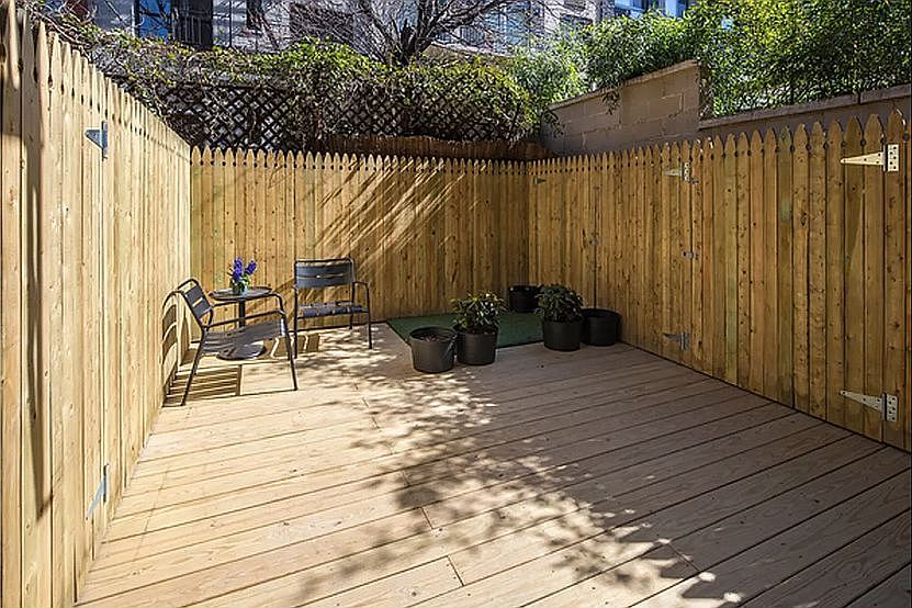 1st image of 515 W 47th St #1D