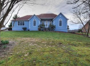 301 Rangewood Rd, Piney Flats, TN 37686