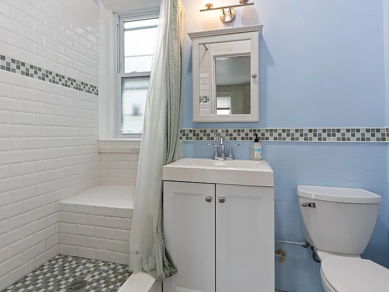 1568 Commonwealth Ave #8 — Photo 5