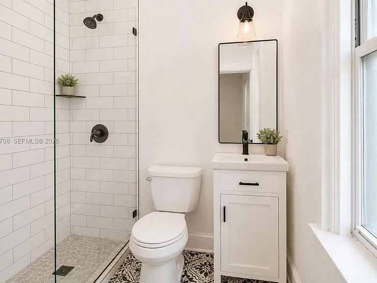 2272 SW 11th Ter — Photo 16