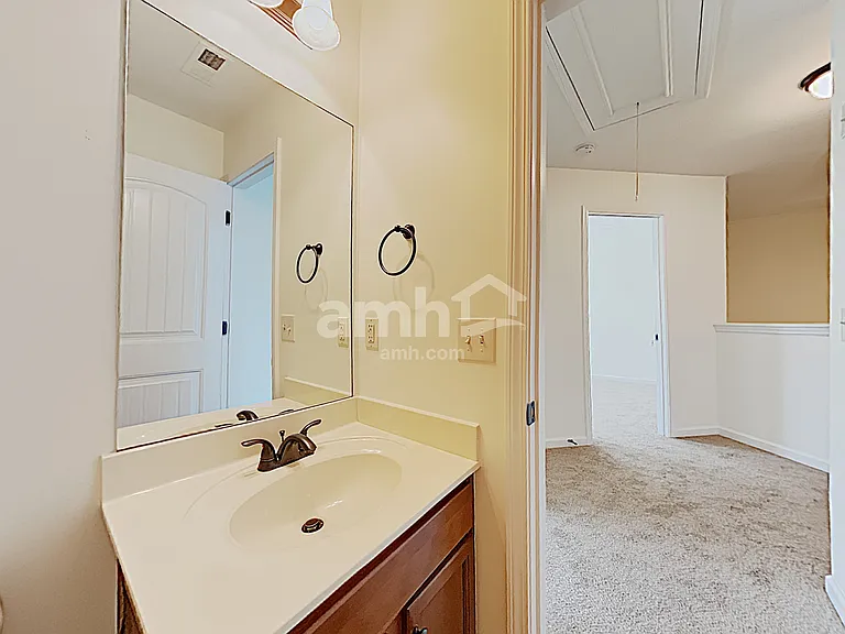 406 Sheila Way — Photo 13