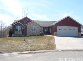 311 Overlook Dr, Ellsworth, WI 54011