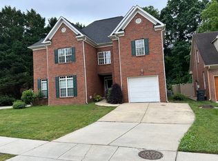 101 Meadowbrook Rd #B, Charlotte, NC 28211