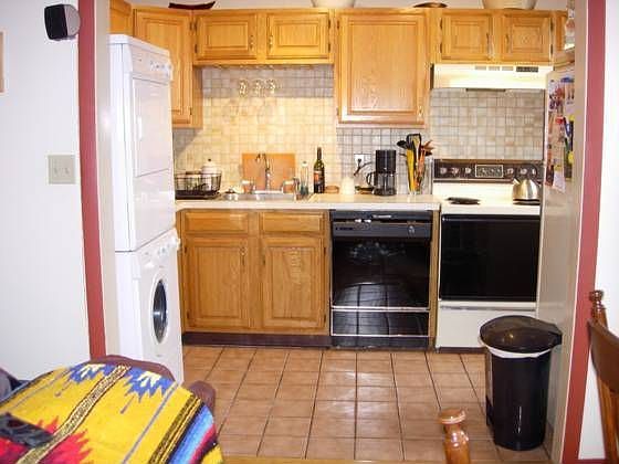 2nd image of 16 Winchester St APT 6