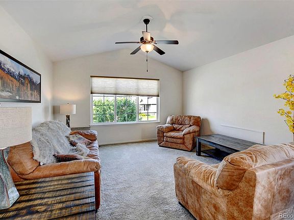 4th image of 799 Rodgers Cir