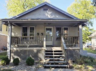 1126 Thurston St, Manhattan, KS 66502