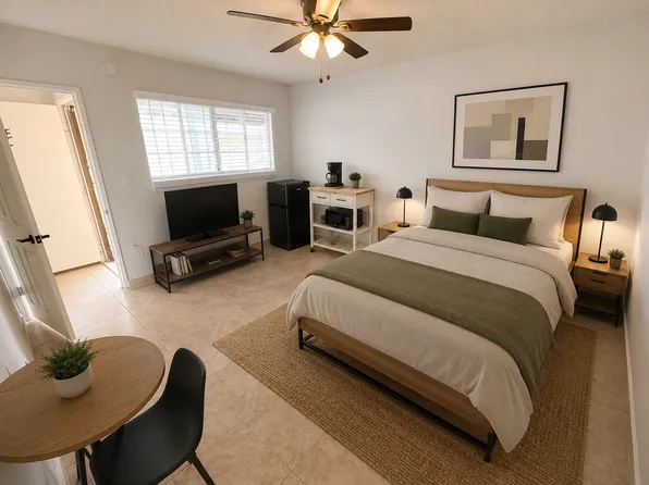 154 S Avenue 53 #H1, Los Angeles, CA 90042