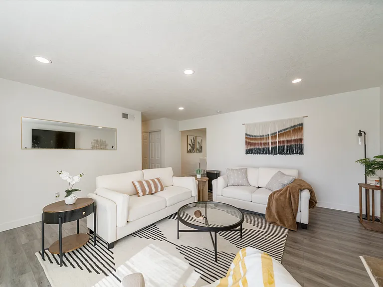 7676 Marine Ave — Photo 13