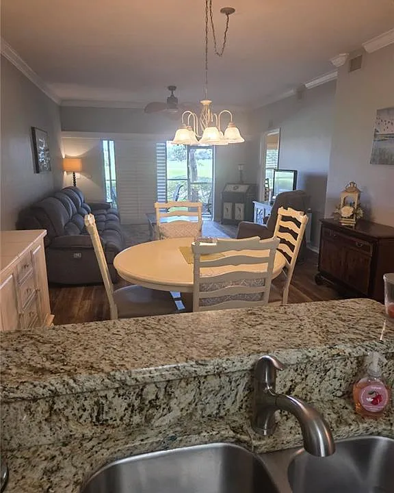 2280 Somerset Ridge Dr #102