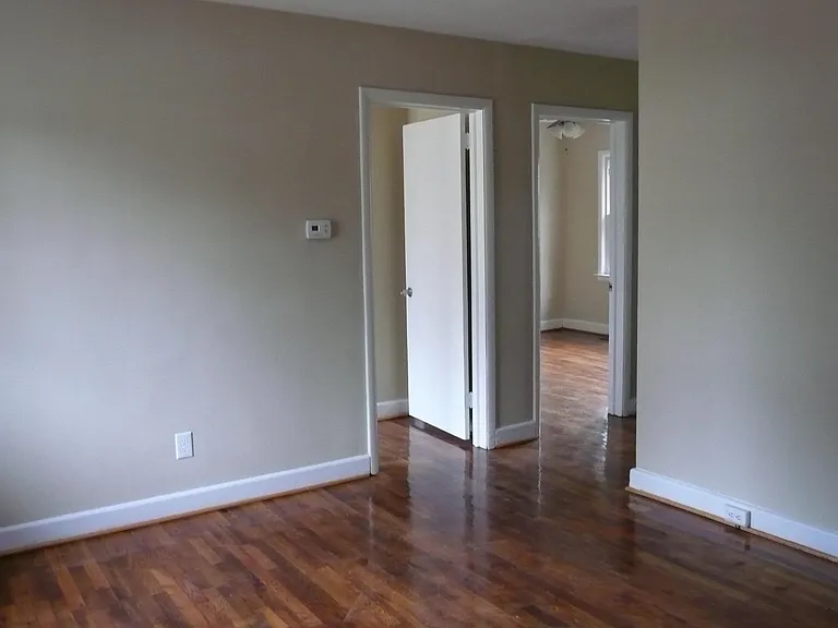 1317 Onyx St #2 — Photo 6