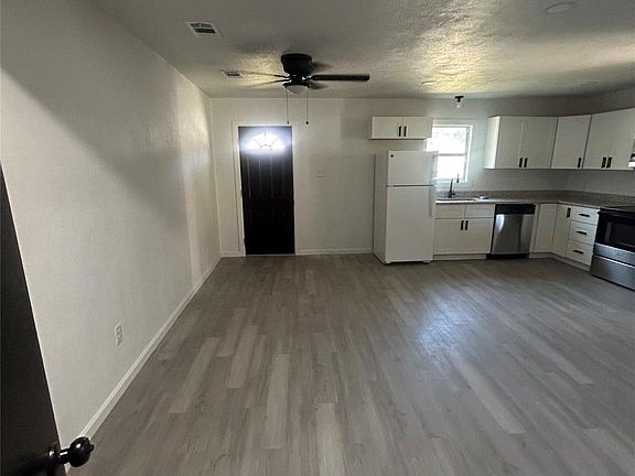 4th image of 515 N Donna St