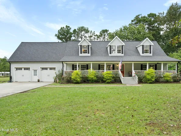 152 Crystal Court, Hampstead, NC 28443