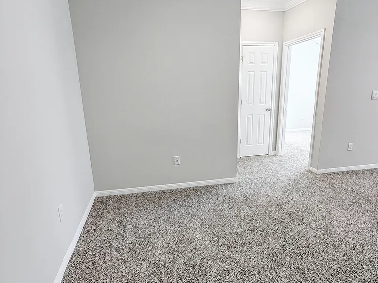 Woodland Hills — Photo 29