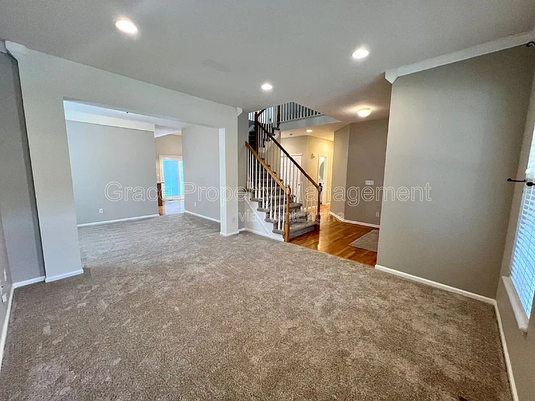 22192 Pebble Brook Ln — Photo 5