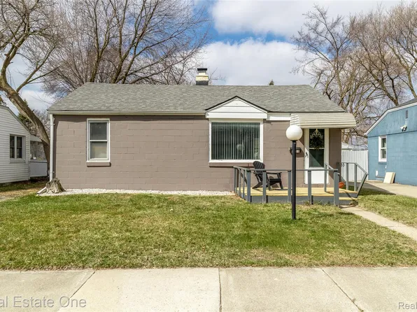 2411 Harris St, Ferndale, MI 48220