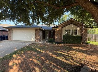 15920 Korie Dr, Edmond, OK 73013