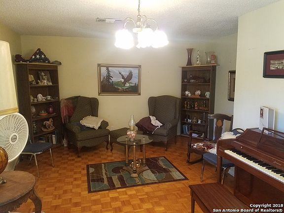 4th image of 5803 Goodyear Dr