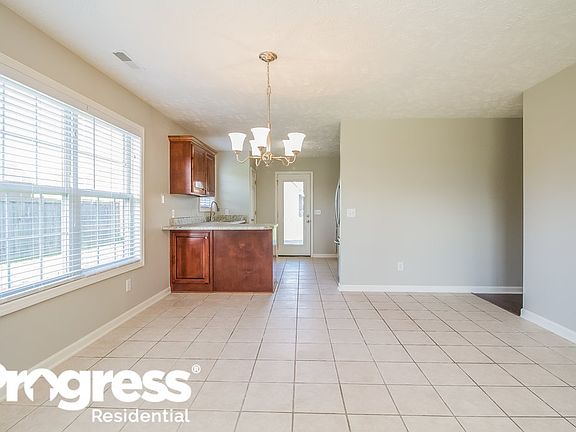 4th image of 3037 Mesquite Dr