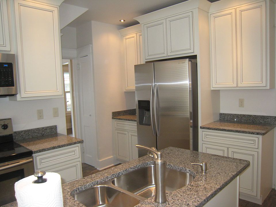 Completely new kitchen 