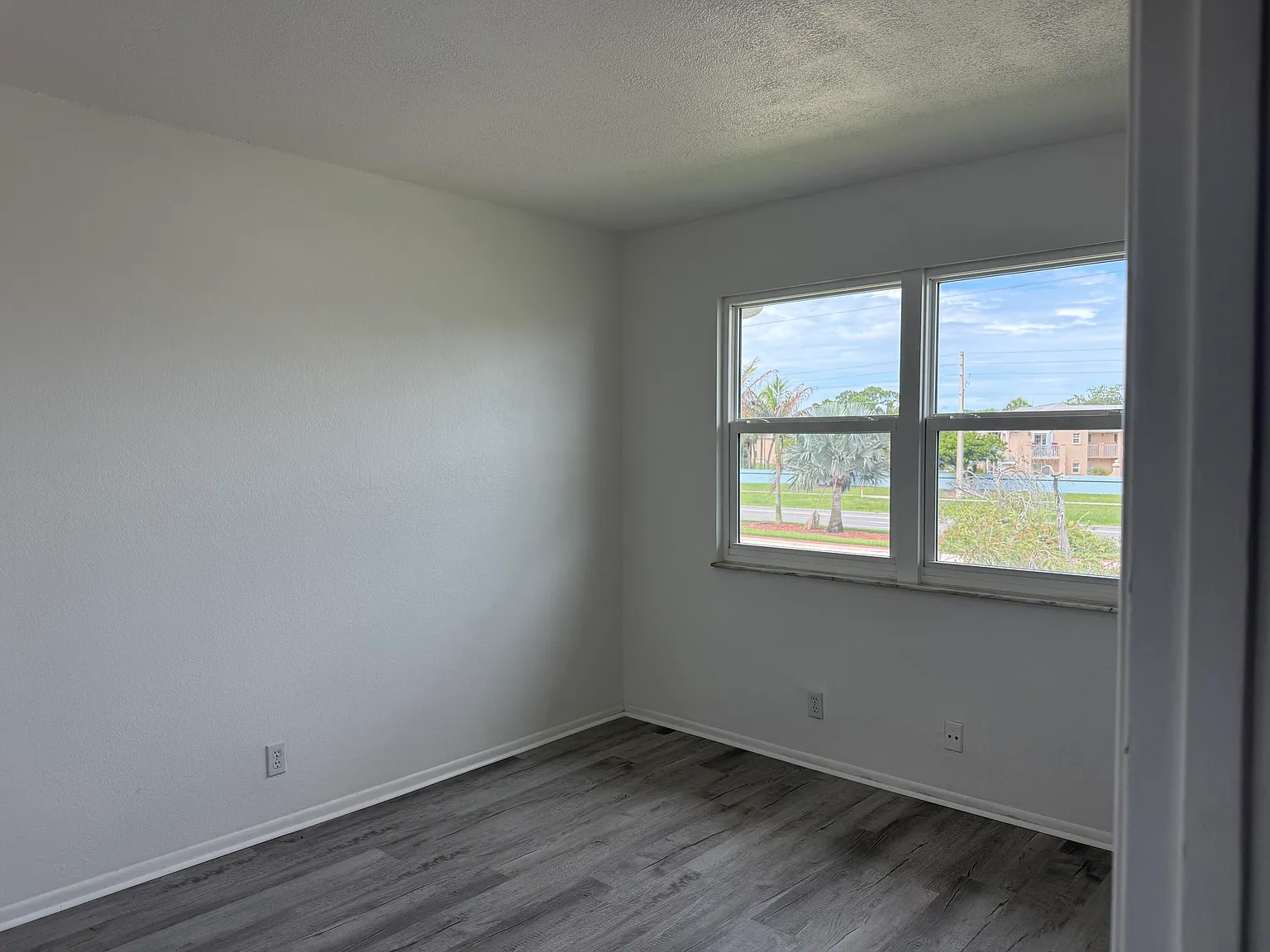 2 bed, 2.0 bath, 782 sqft, $1,700 — Photo 4