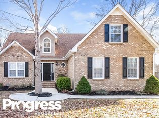 2214 General Kirk Dr, Murfreesboro, TN 37129