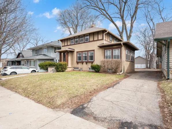 116 11th Ave NW, Rochester, MN 55901