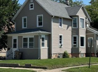 6041 25th Ave, Kenosha, WI 53143