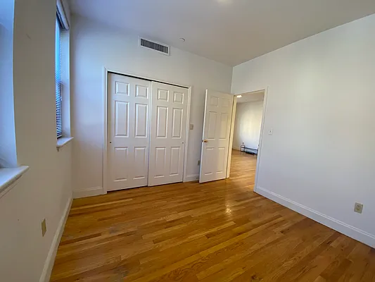 Rented by Bedford 6 Real Estate | media 18