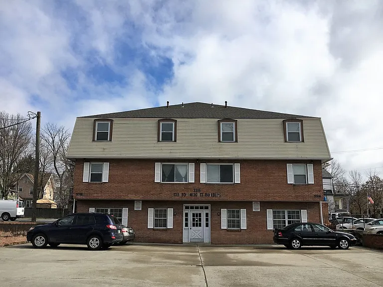 3314-3318 N High St — Photo 17