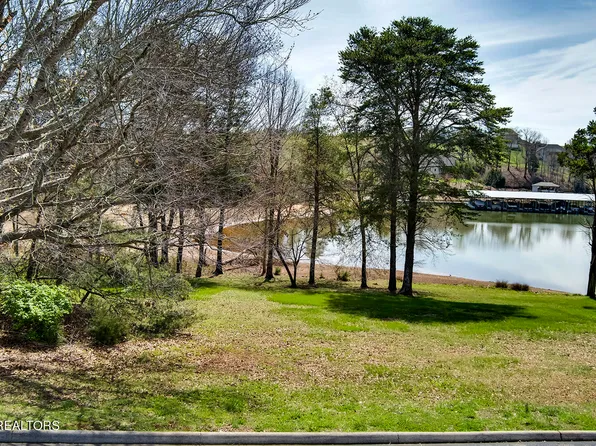 1681 Rarity Bay Pkwy, Vonore, TN 37885