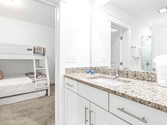 5th image of 91 Beach View Dr