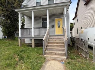 325 36th St, Newport News, VA 23607