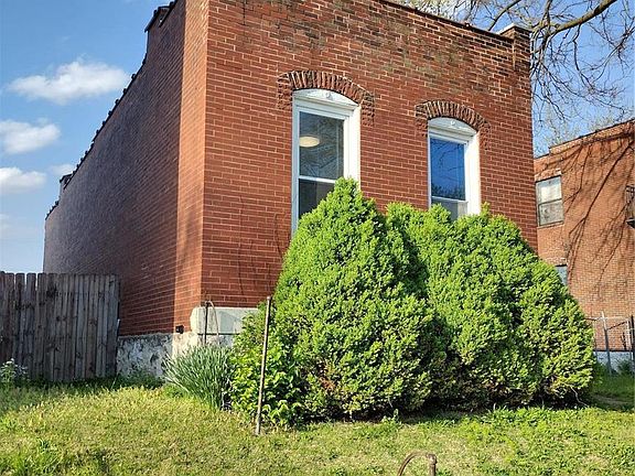 2nd image of 2225 Keokuk St