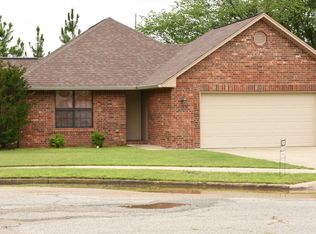 814 Creekside St E, Ardmore, OK 73401