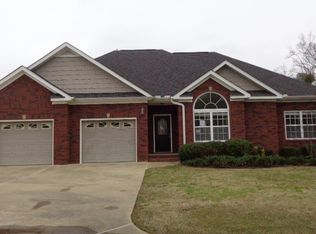 211 Adele St, Rainbow City, AL 35906