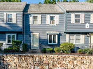 3 Oak Ridge Dr UNIT 3, Maynard, MA 01754