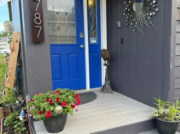 11787 Galena Bay Loop, Eagle River, AK 99577