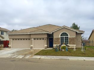 567 Crow Hill Dr, Newman, CA 95360